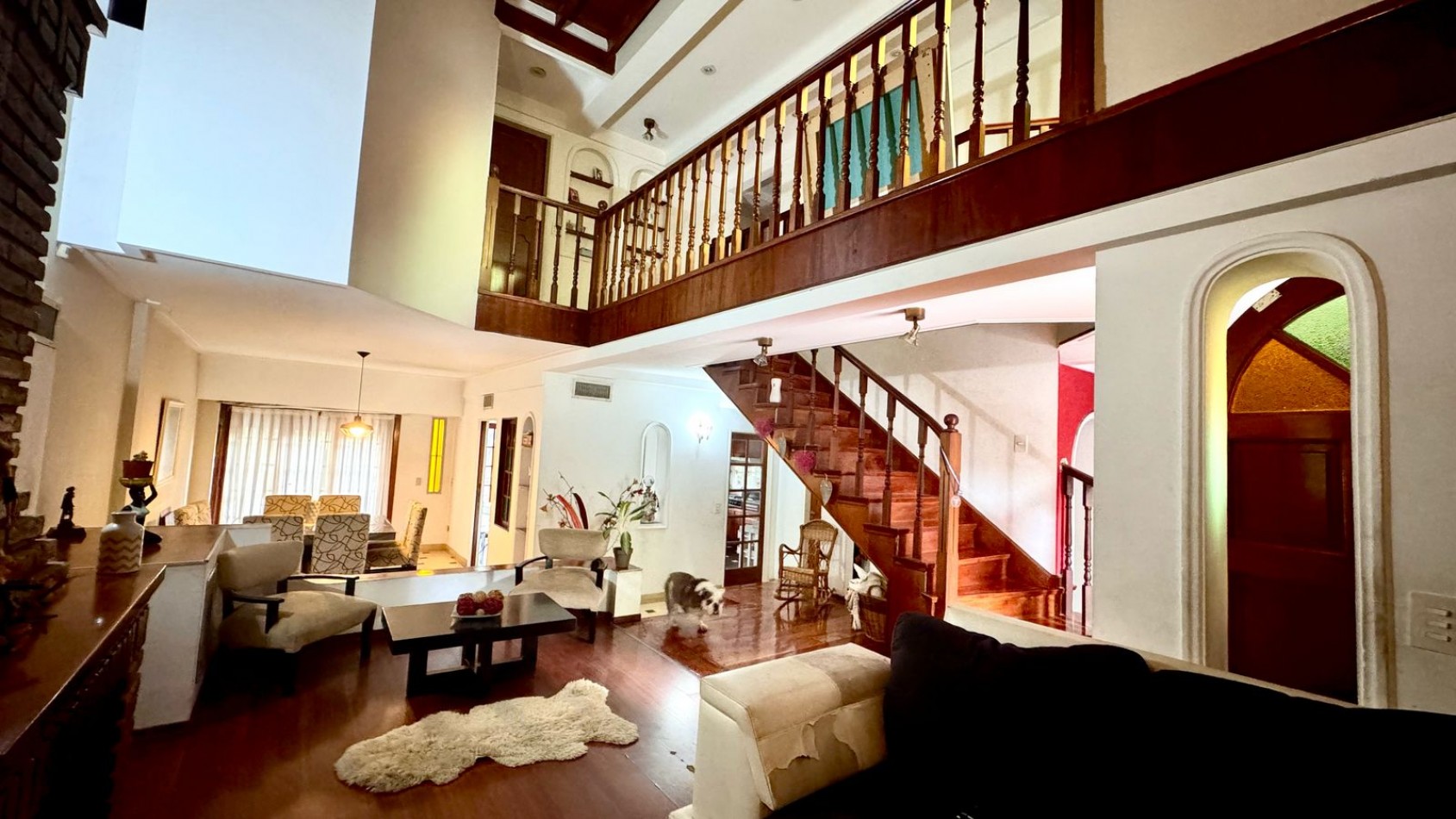 VENTA CASA 4 AMB. CON COCHERA, Versalles. APTO CREDITO